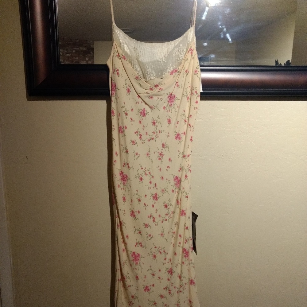 Hugo Buscati sexy sundress